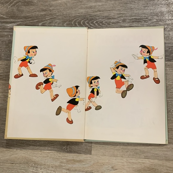 *Vintage* 1973 Walt Disney Pinocchio and His Puppet Show Adventure - Picture 3 of 4